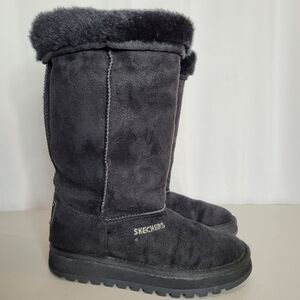 Skechers Outdoor Black Suede Faux Fur Lined Pull-On Boots - Size 7 / 7.5